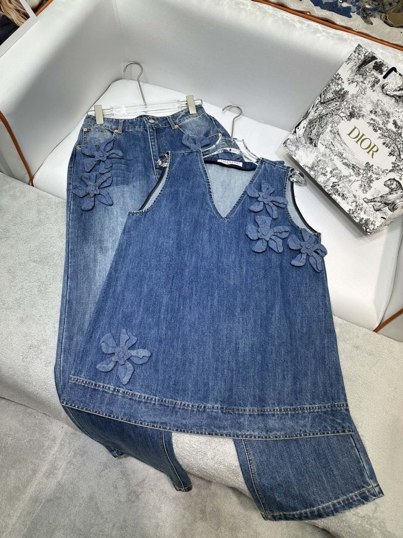 Valentino Jeans